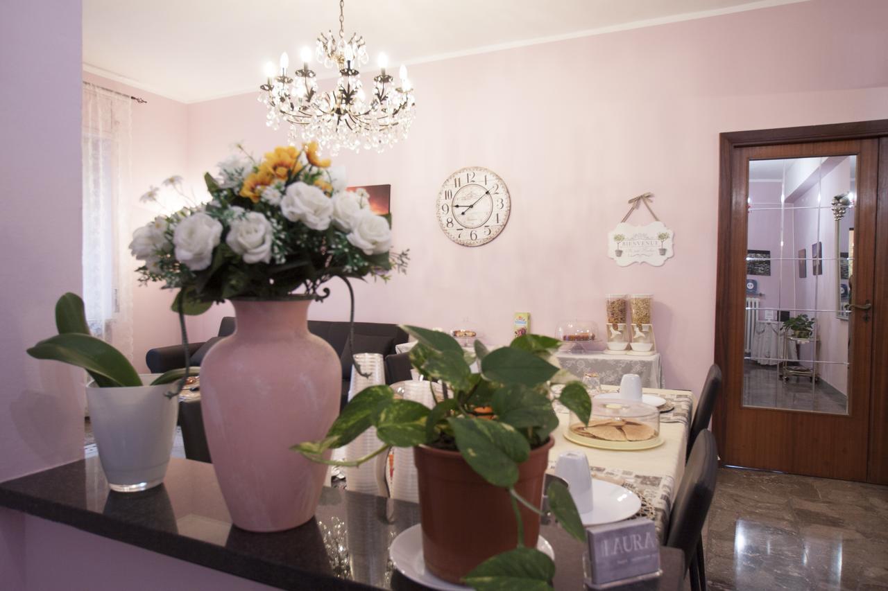 Laura Bed & Breakfast เปสการา ภายนอก รูปภาพ
